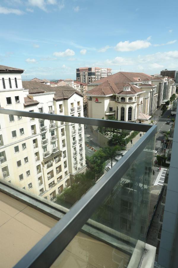 One Palm Tree Villas มะนิลา ภายนอก รูปภาพ