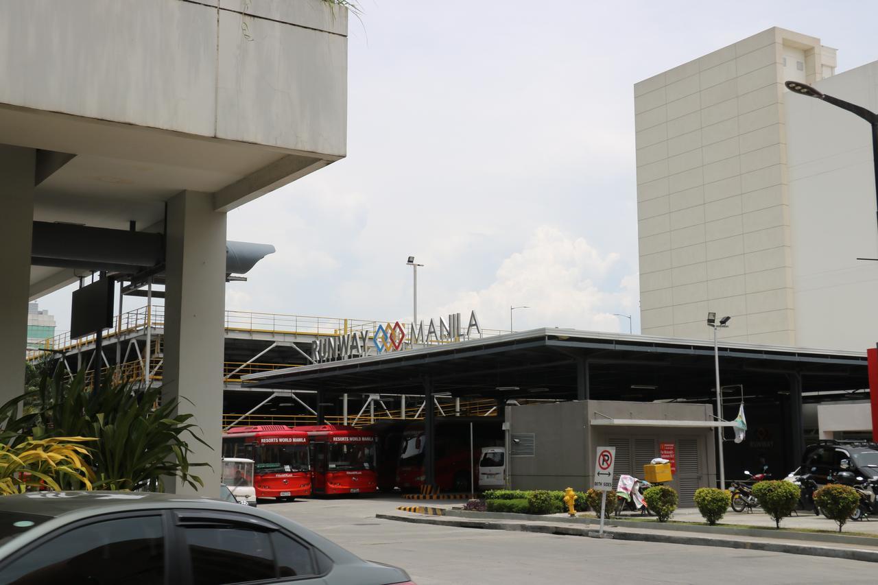 One Palm Tree Villas มะนิลา ภายนอก รูปภาพ