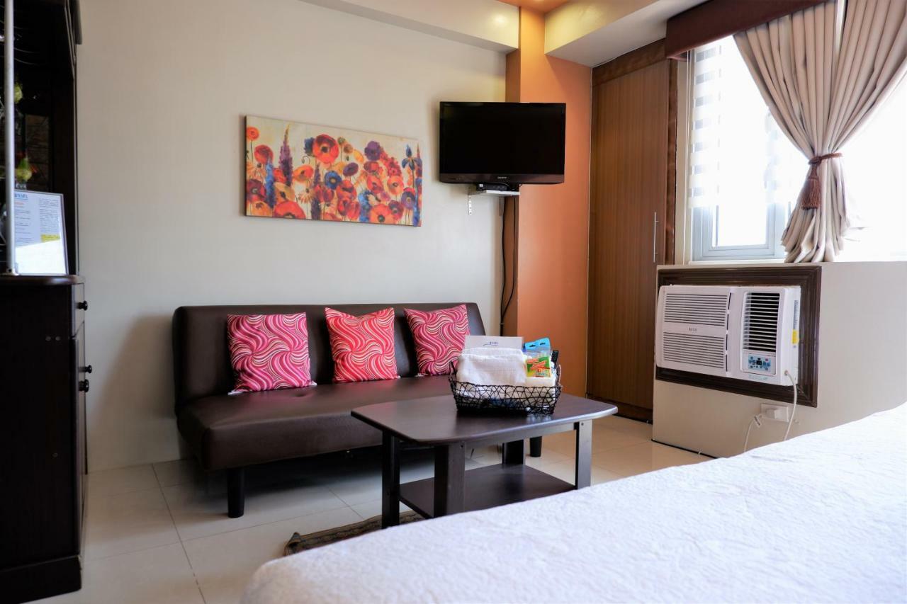 One Palm Tree Villas มะนิลา ภายนอก รูปภาพ