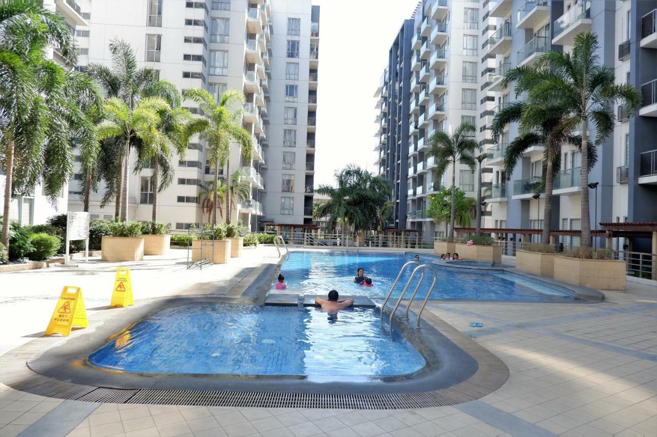 One Palm Tree Villas มะนิลา ภายนอก รูปภาพ
